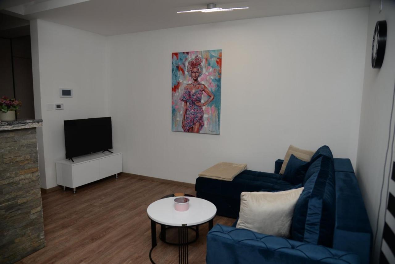 Lilien Apartment Airport Ledine Exterior photo